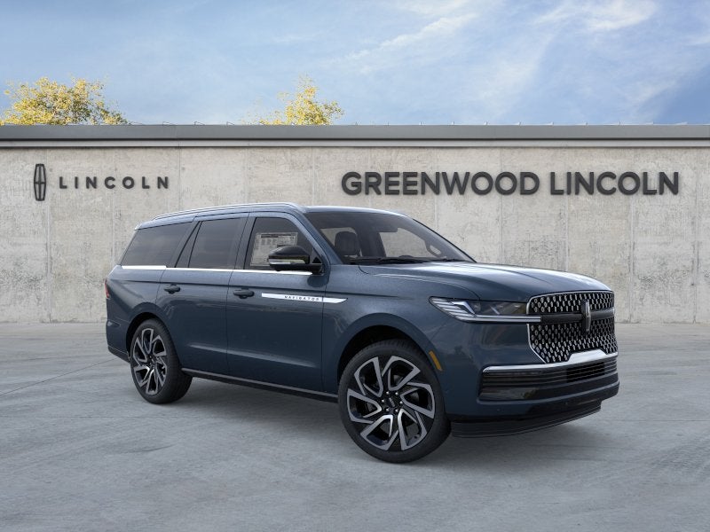 2026 Lincoln Navigator Reserve 4WD's photo