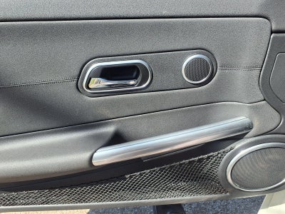 2004 Chrysler Crossfire Base