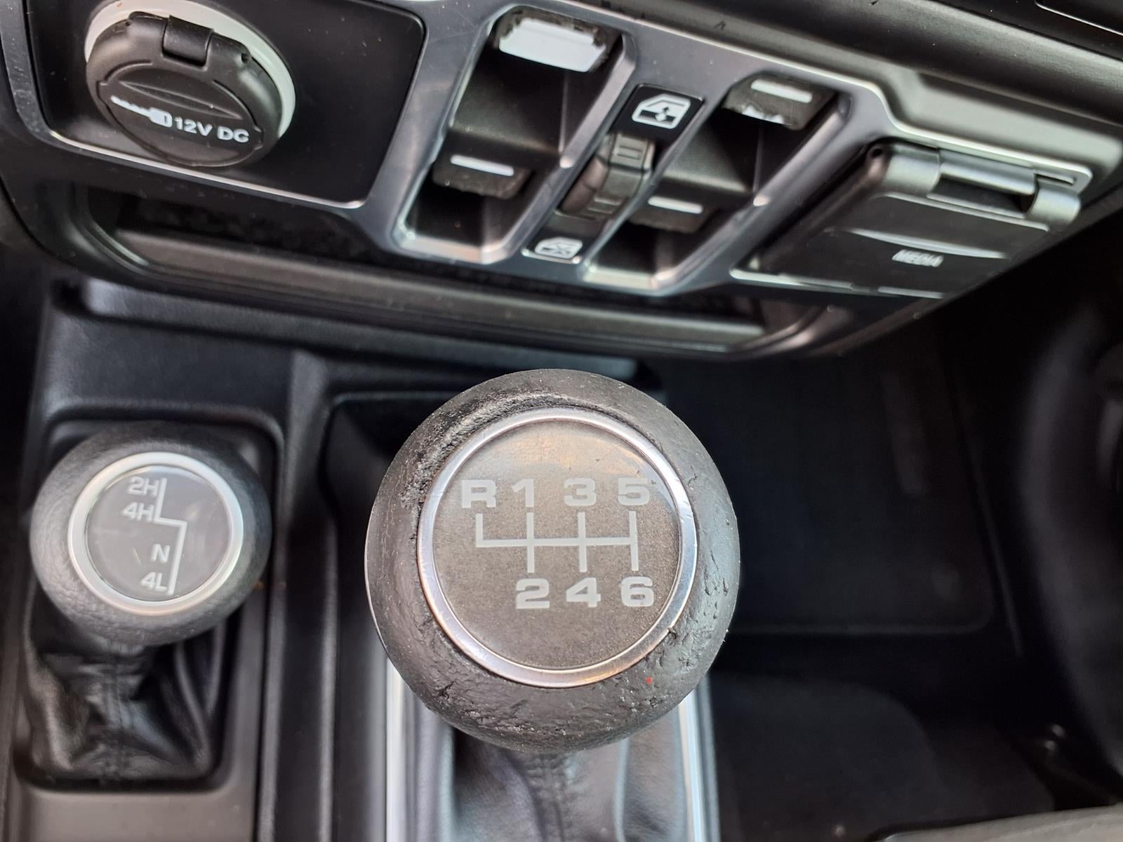 2020 Jeep Gladiator Sport S - Photo 11