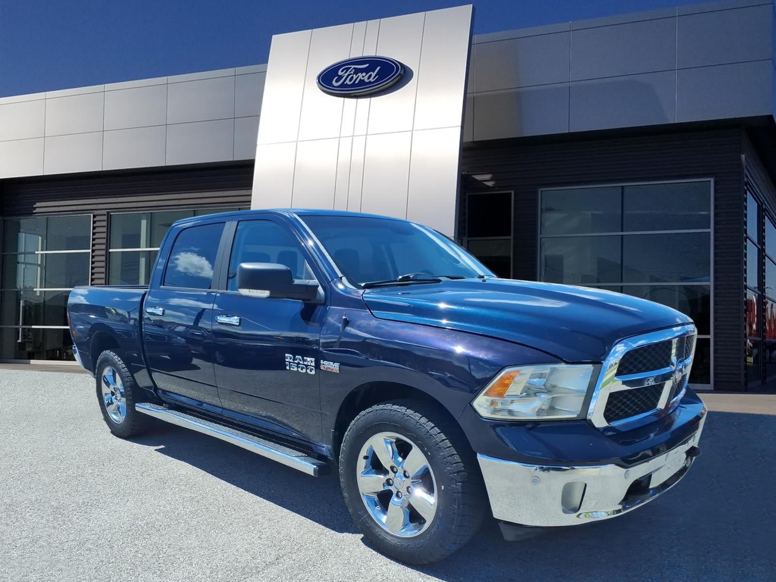 2015 RAM 1500 SLT