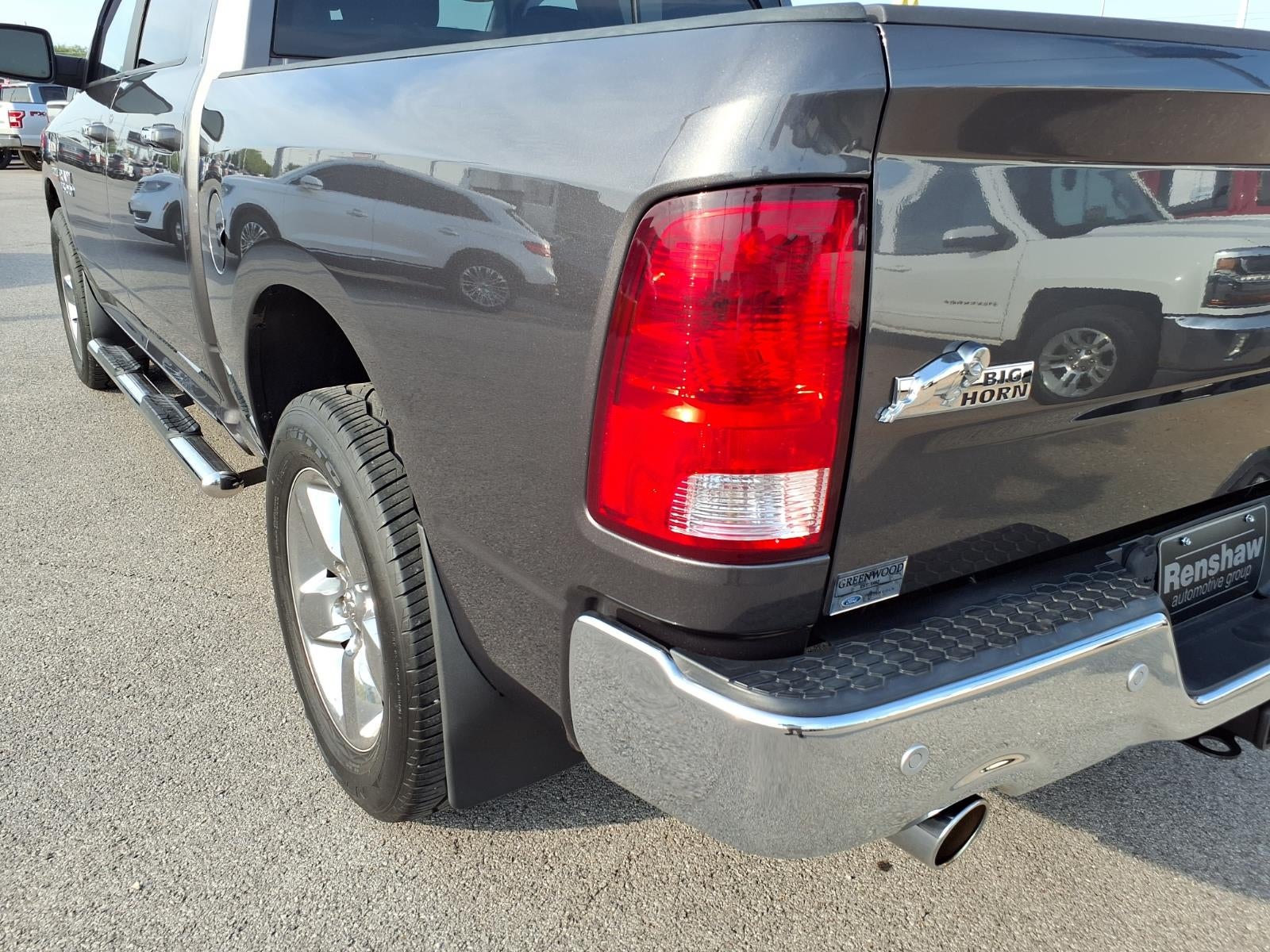 2018 RAM 1500 SLT