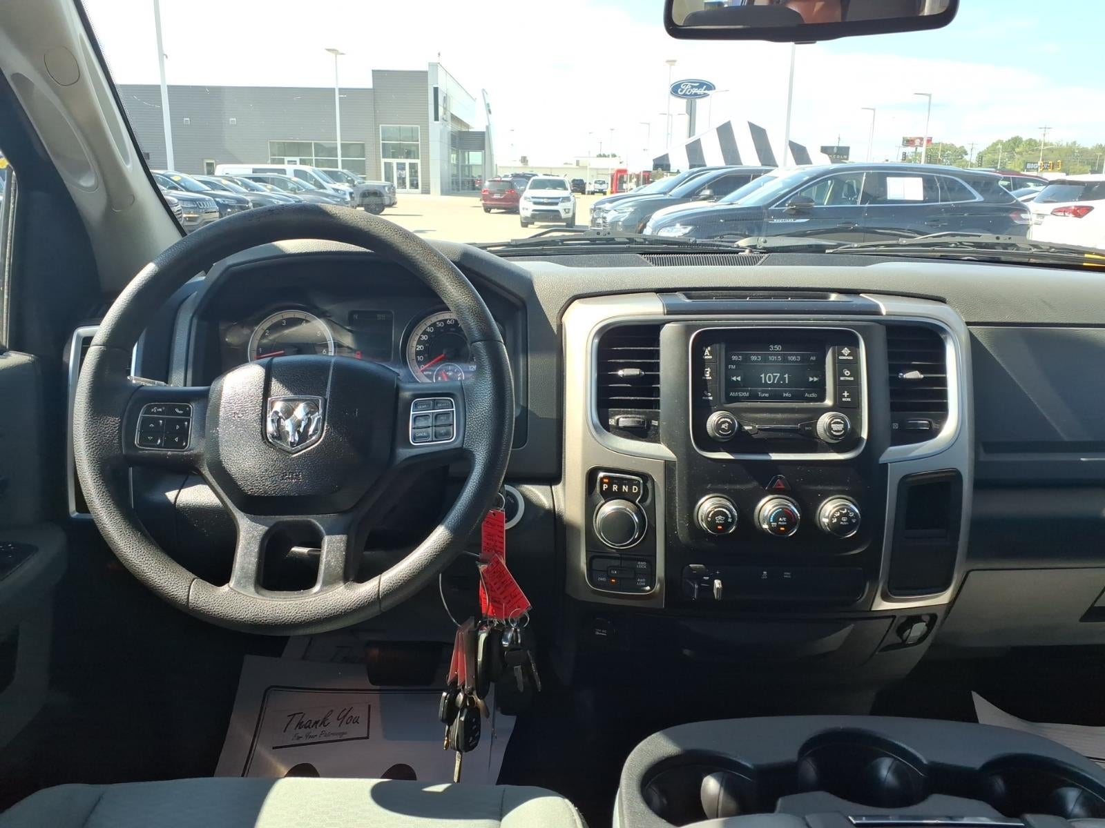 2016 RAM 1500 SLT