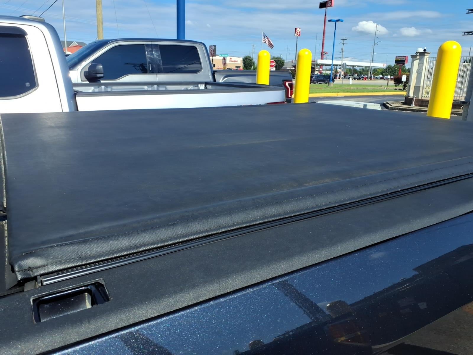 2016 RAM 1500 SLT