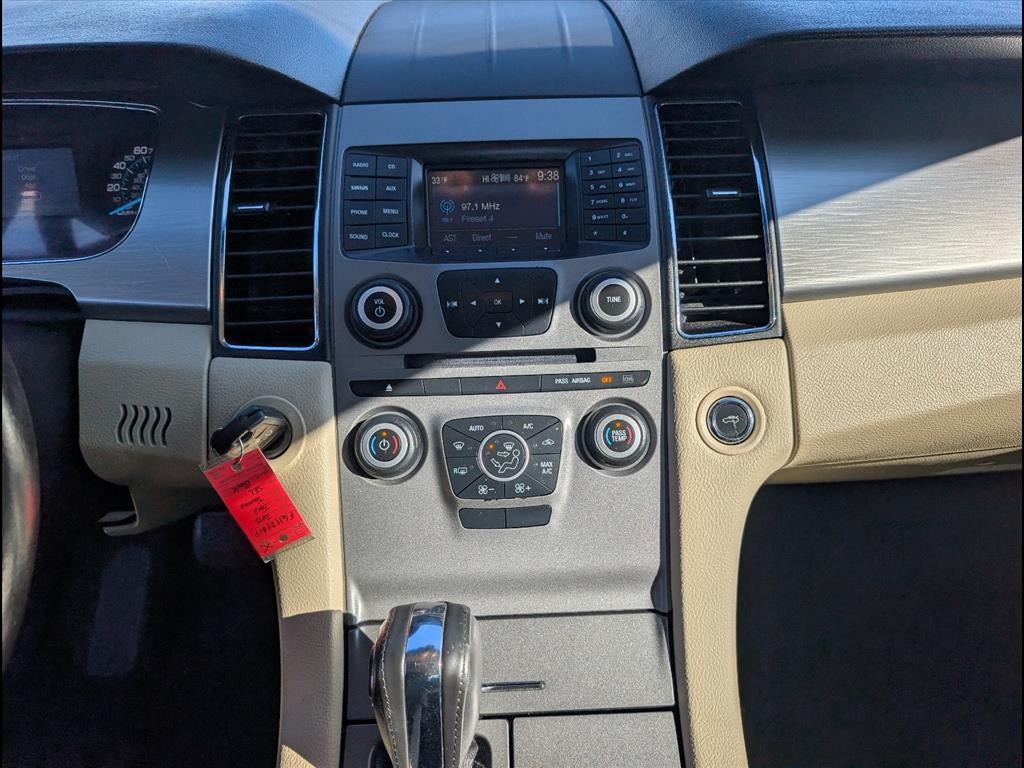 2015 Ford Taurus SEL