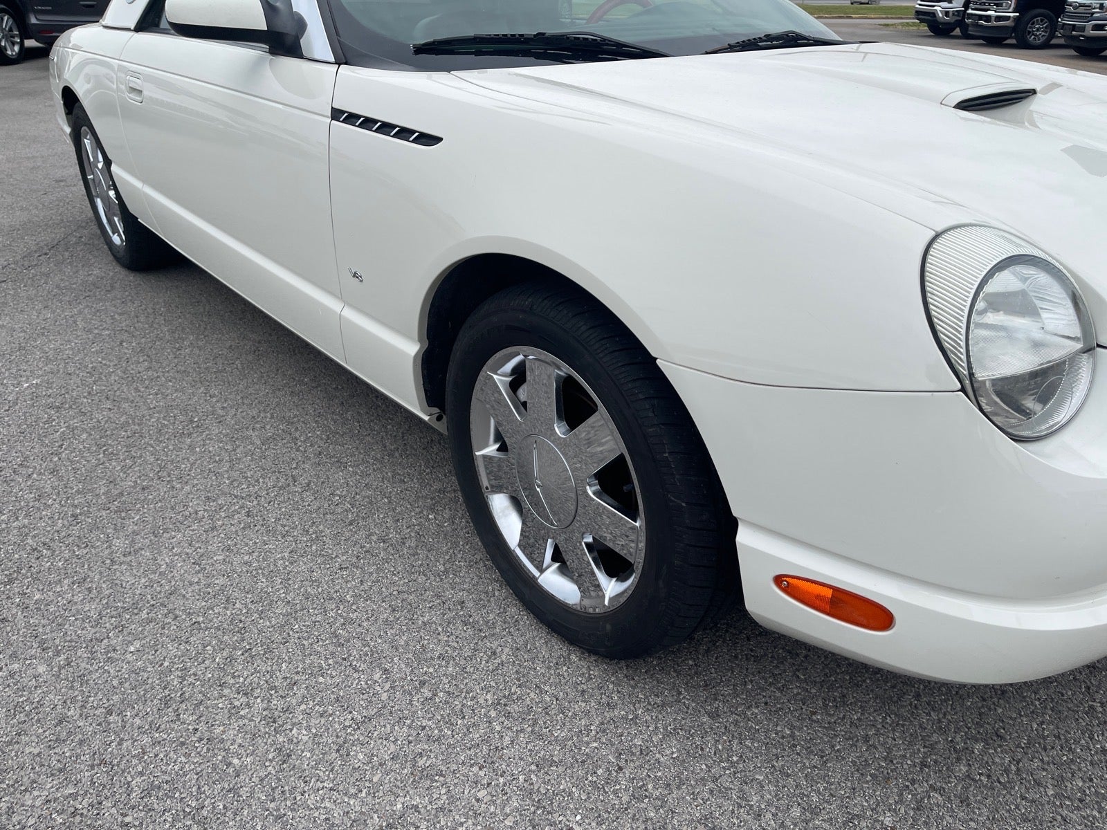 2003 Ford Thunderbird Premium