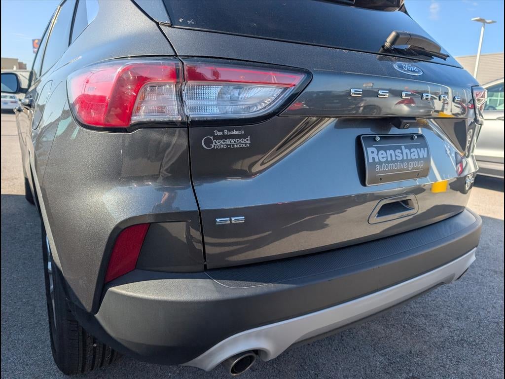 2020 Ford Escape SE