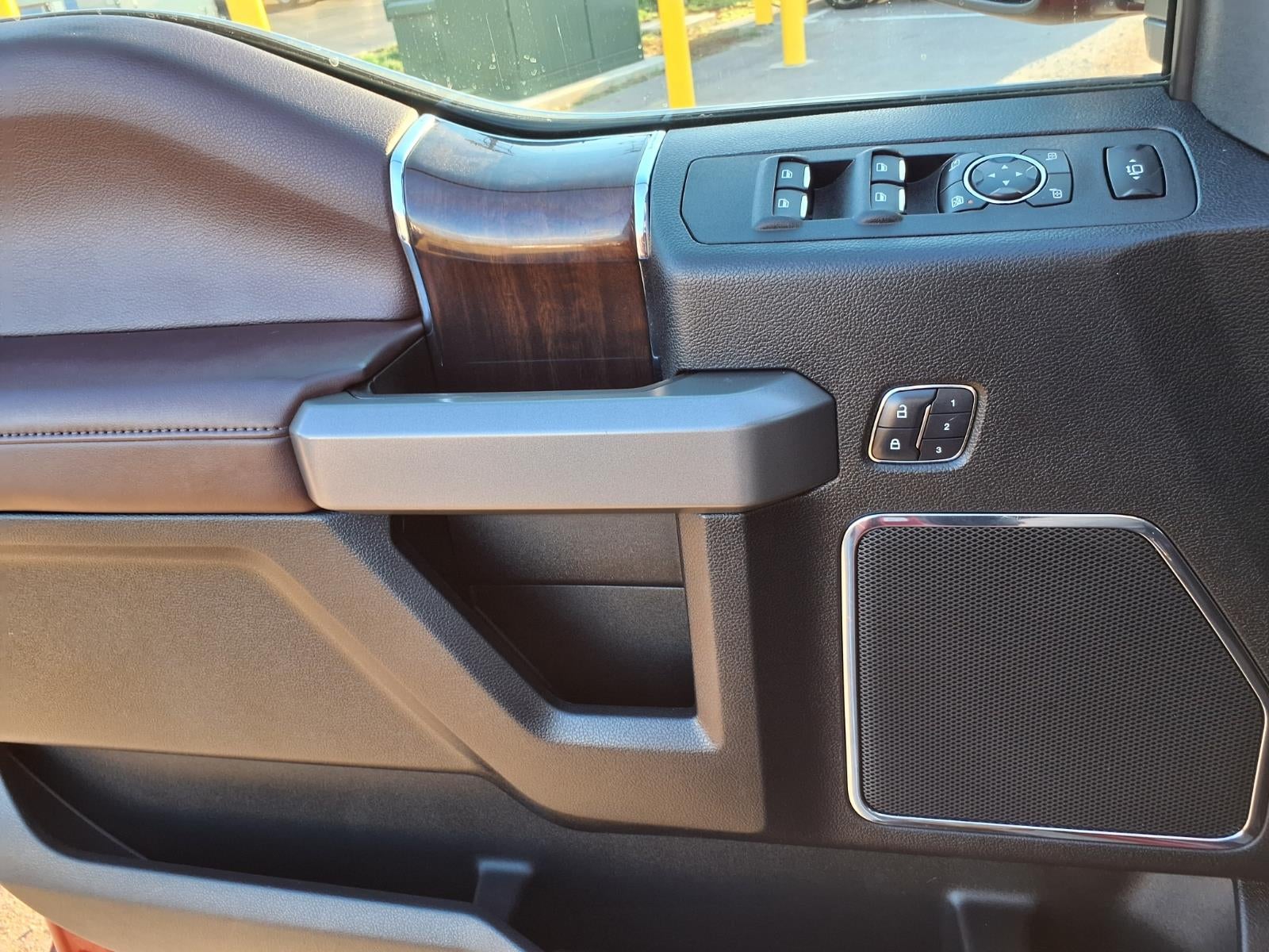 2017 Ford F-350 Platinum