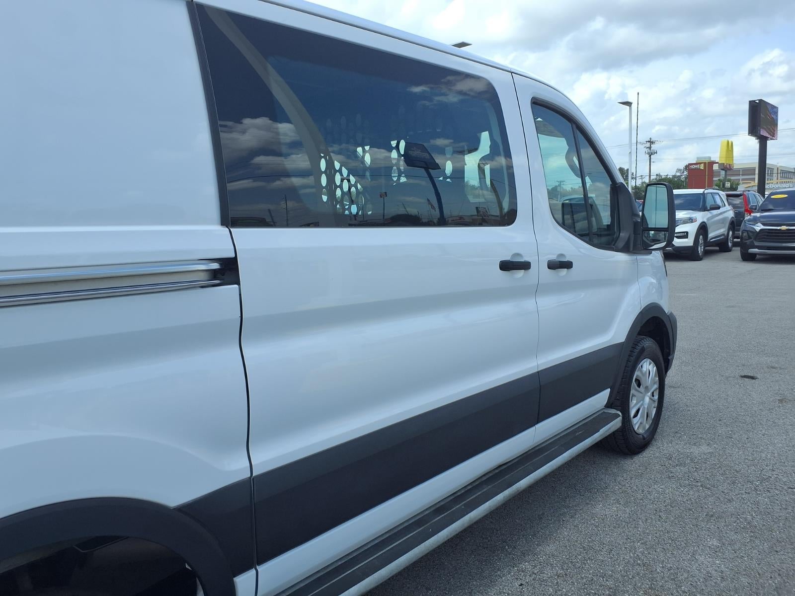 2025 Ford Transit-250 T-250 130" Low Rf 9070 GVWR RWD