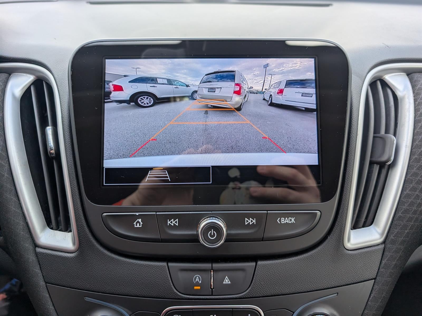 2023 Chevrolet Malibu LT w/1LT