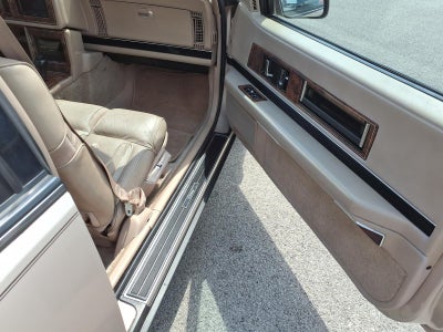 1989 Buick Riviera Base