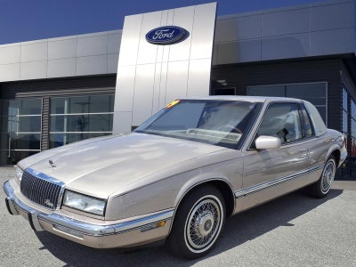 1989 Buick Riviera Base
