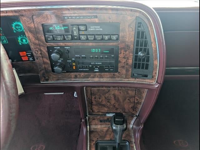 1993 Buick Riviera Base