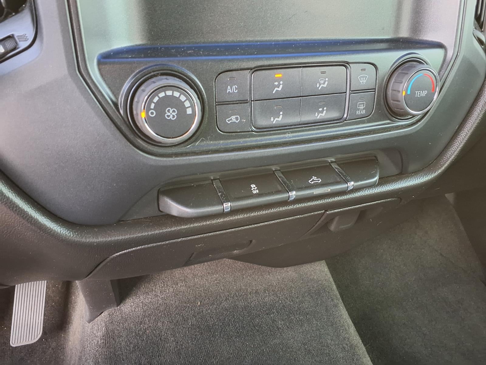 2016 Chevrolet Silverado 1500 Custom