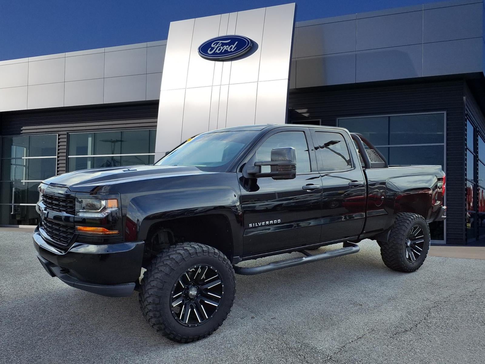 2016 Chevrolet Silverado 1500 Custom