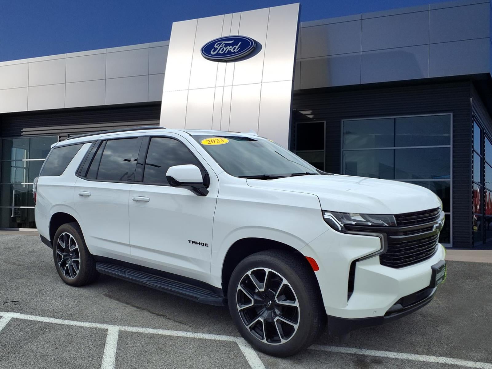 2023 Chevrolet Tahoe RST