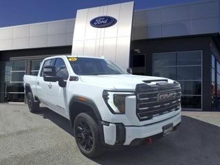 2025 GMC Sierra 2500HD AT4