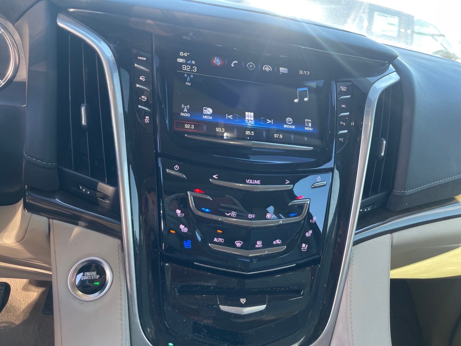 2020 Cadillac Escalade Luxury