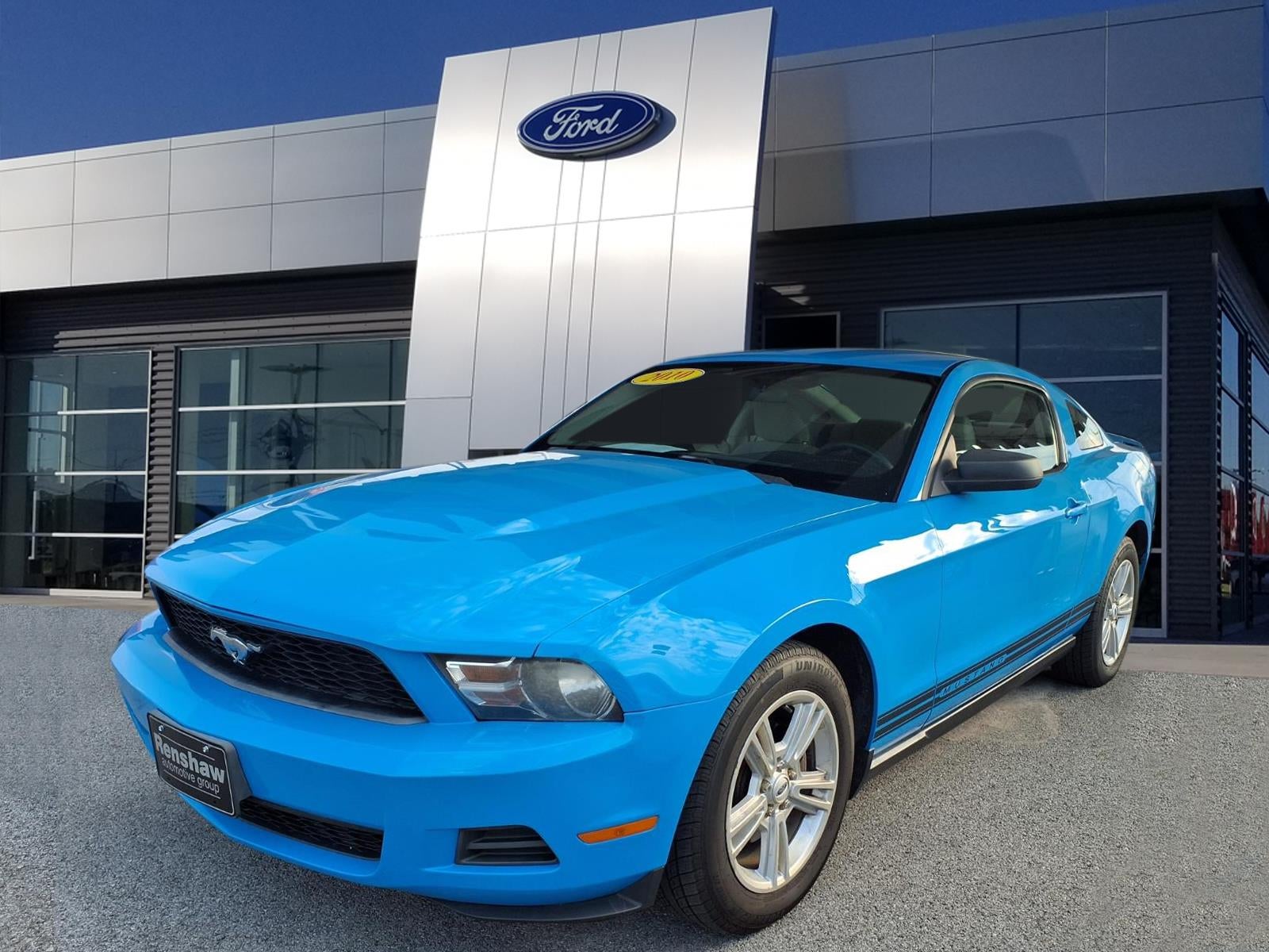 2010 Ford Mustang V6 Premium