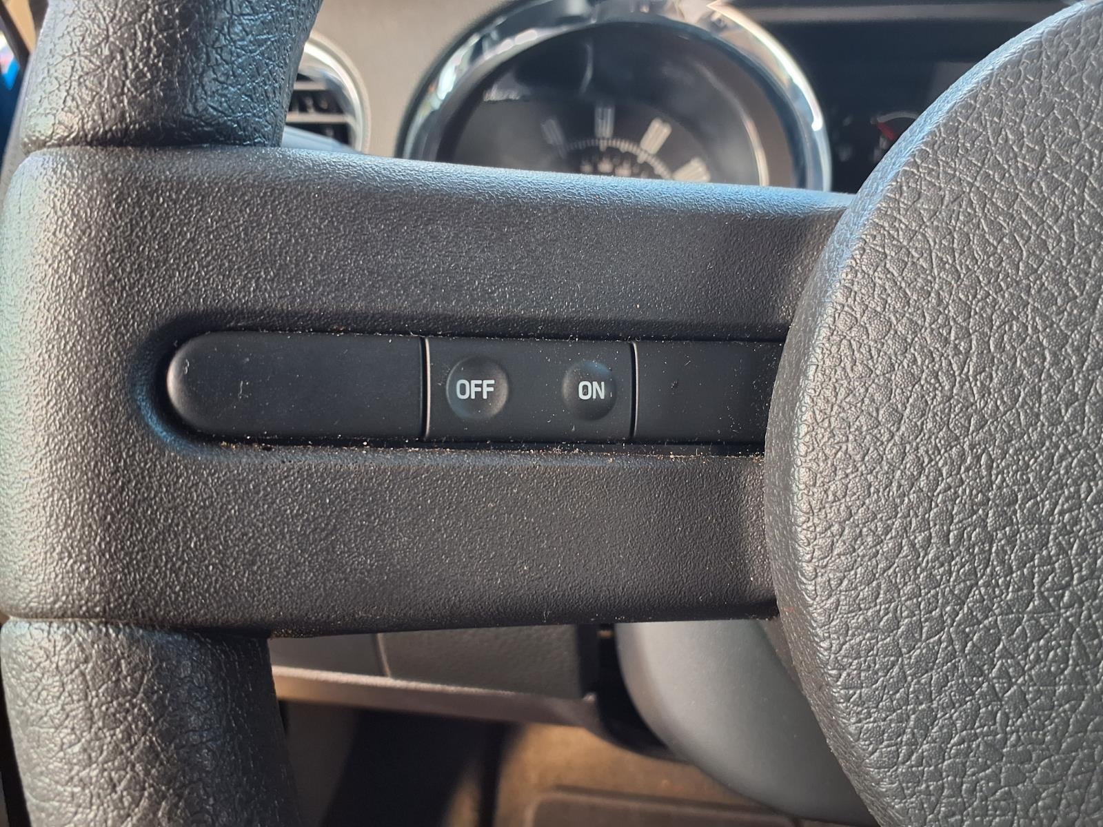 2010 Ford Mustang V6 Premium