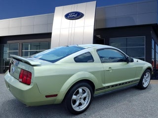 2005 Ford Mustang Premium