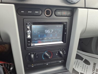 2006 Ford Mustang GT Deluxe