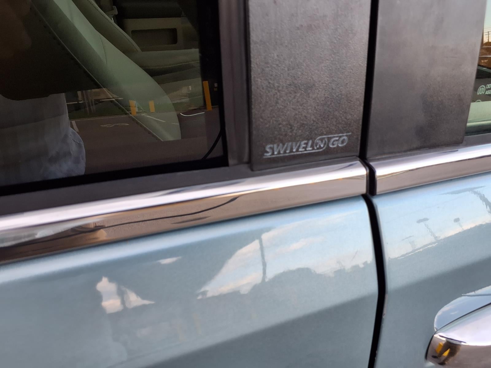 2010 Chrysler Town & Country Limited