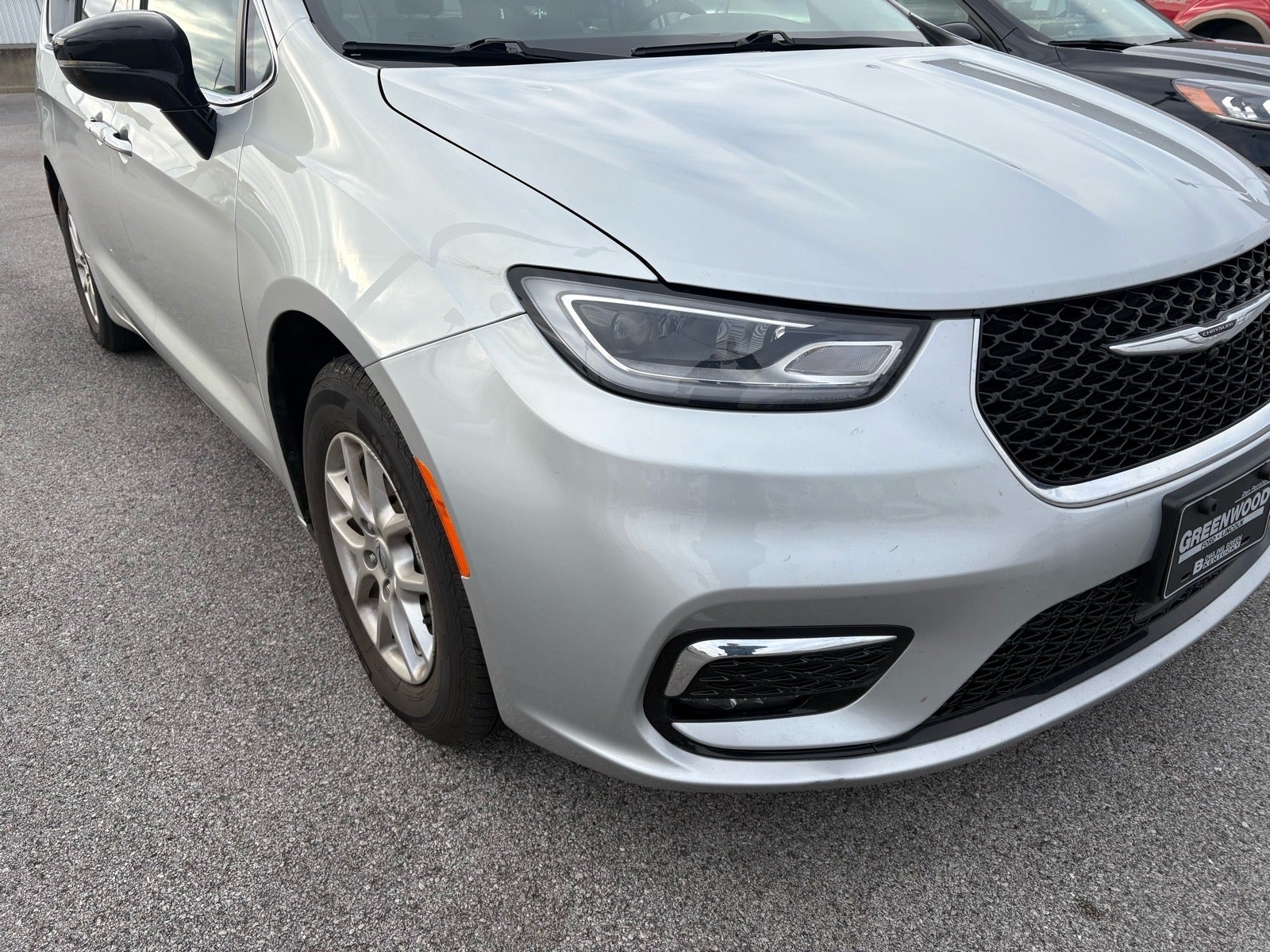 2024 Chrysler Pacifica Touring L