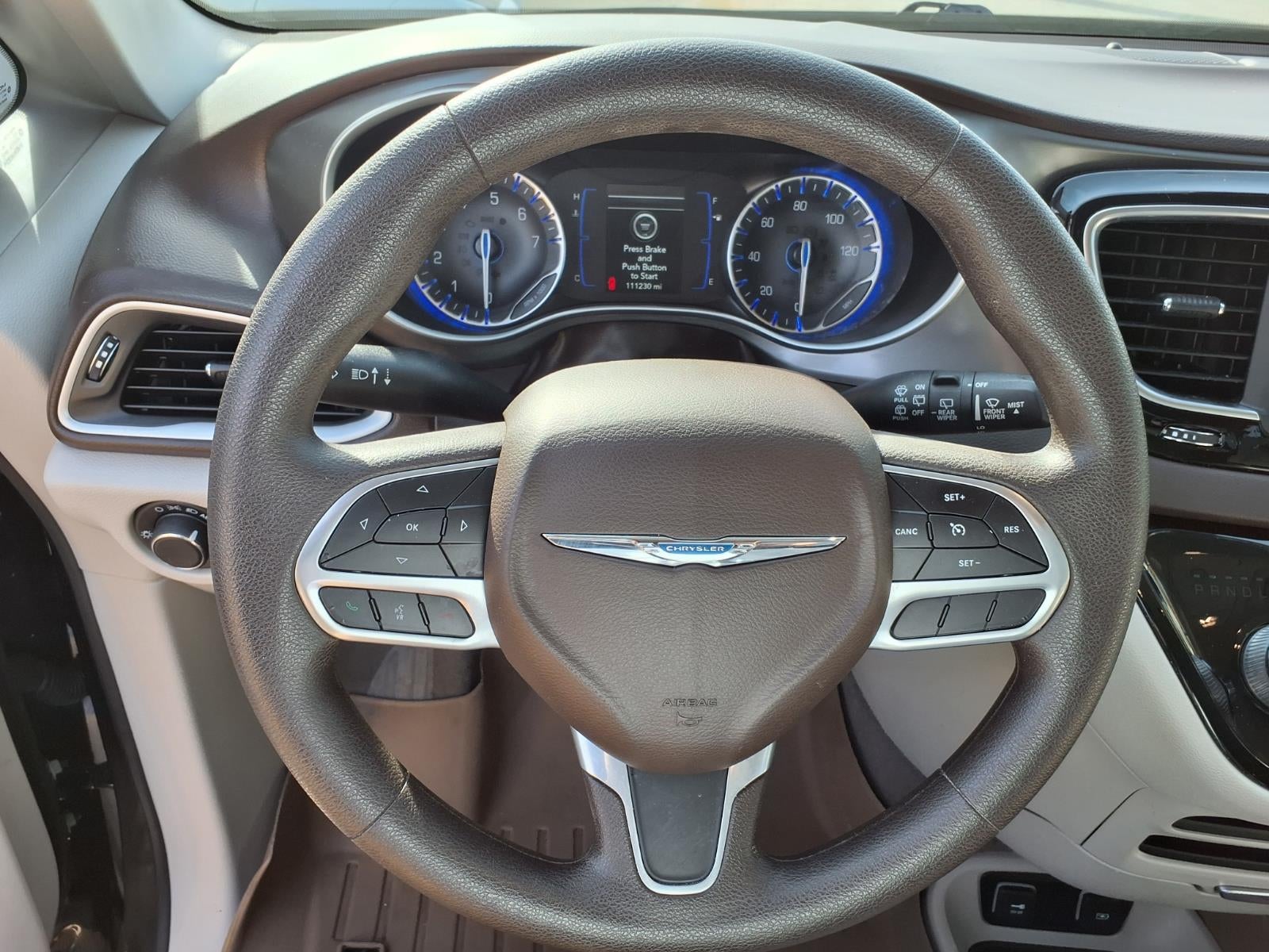 2021 Chrysler Voyager LXI