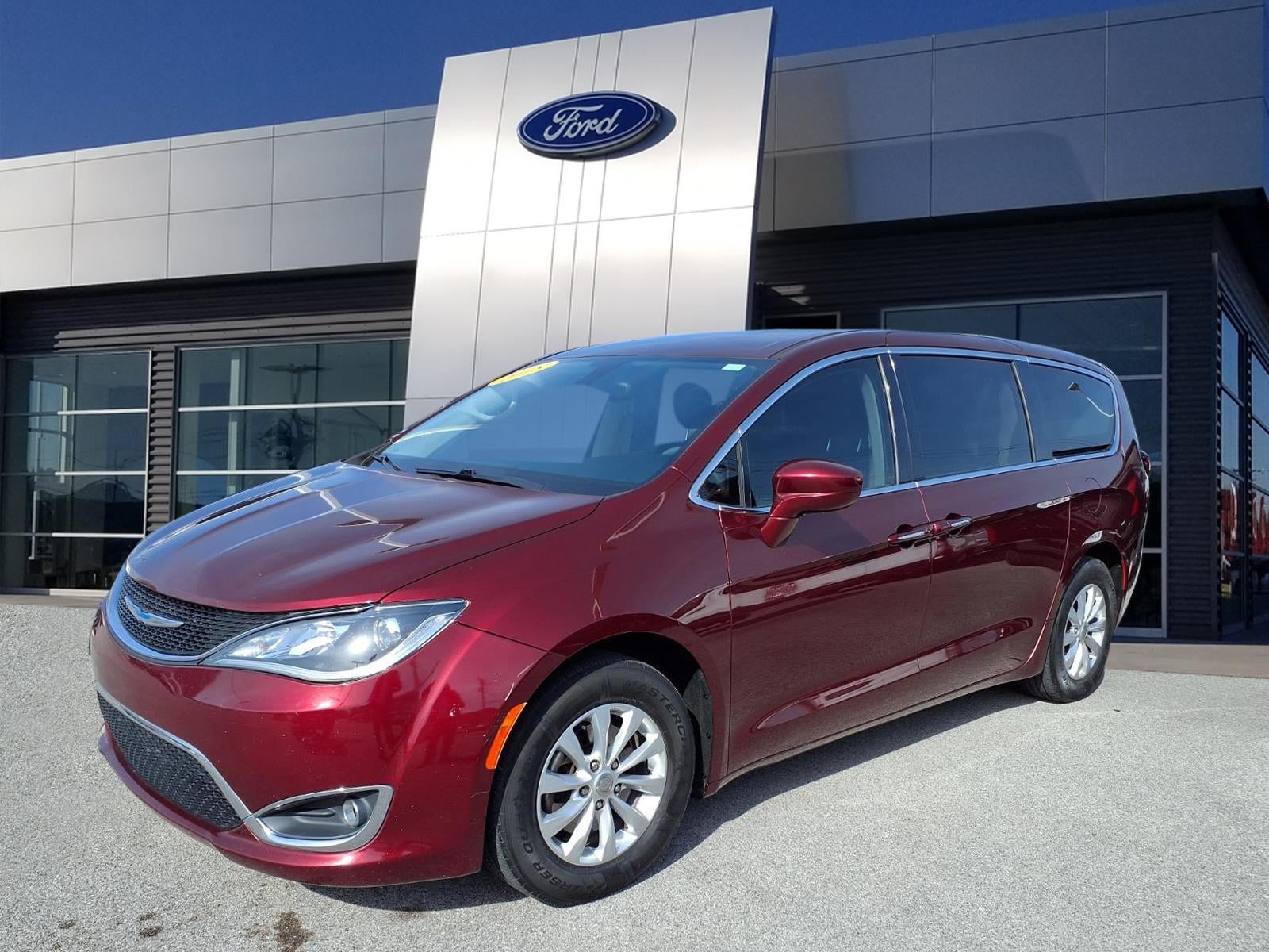 2018 Chrysler Pacifica Touring Plus
