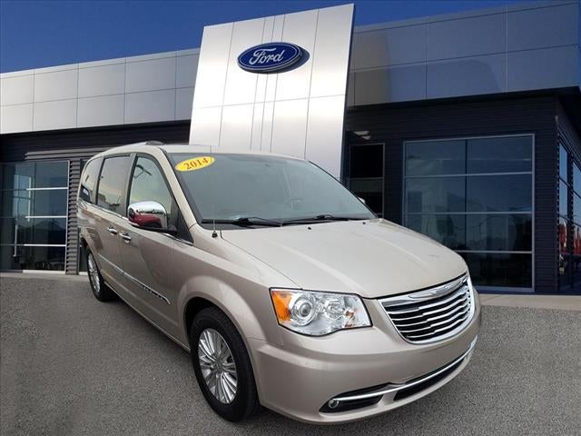 2015 Chrysler Town & Country Limited Platinum