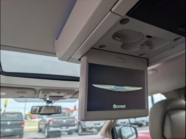 2015 Chrysler Town & Country Limited Platinum