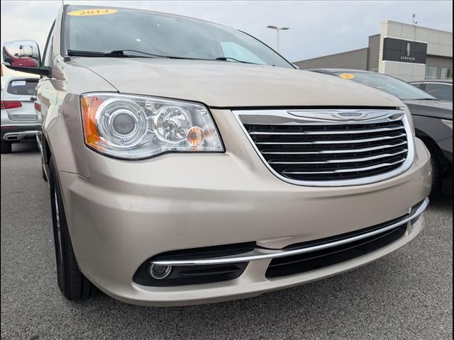 2015 Chrysler Town & Country Limited Platinum