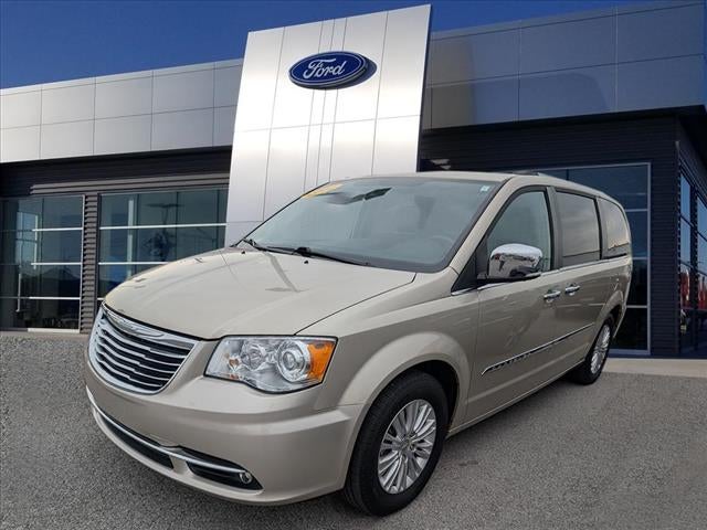 2015 Chrysler Town & Country Limited Platinum
