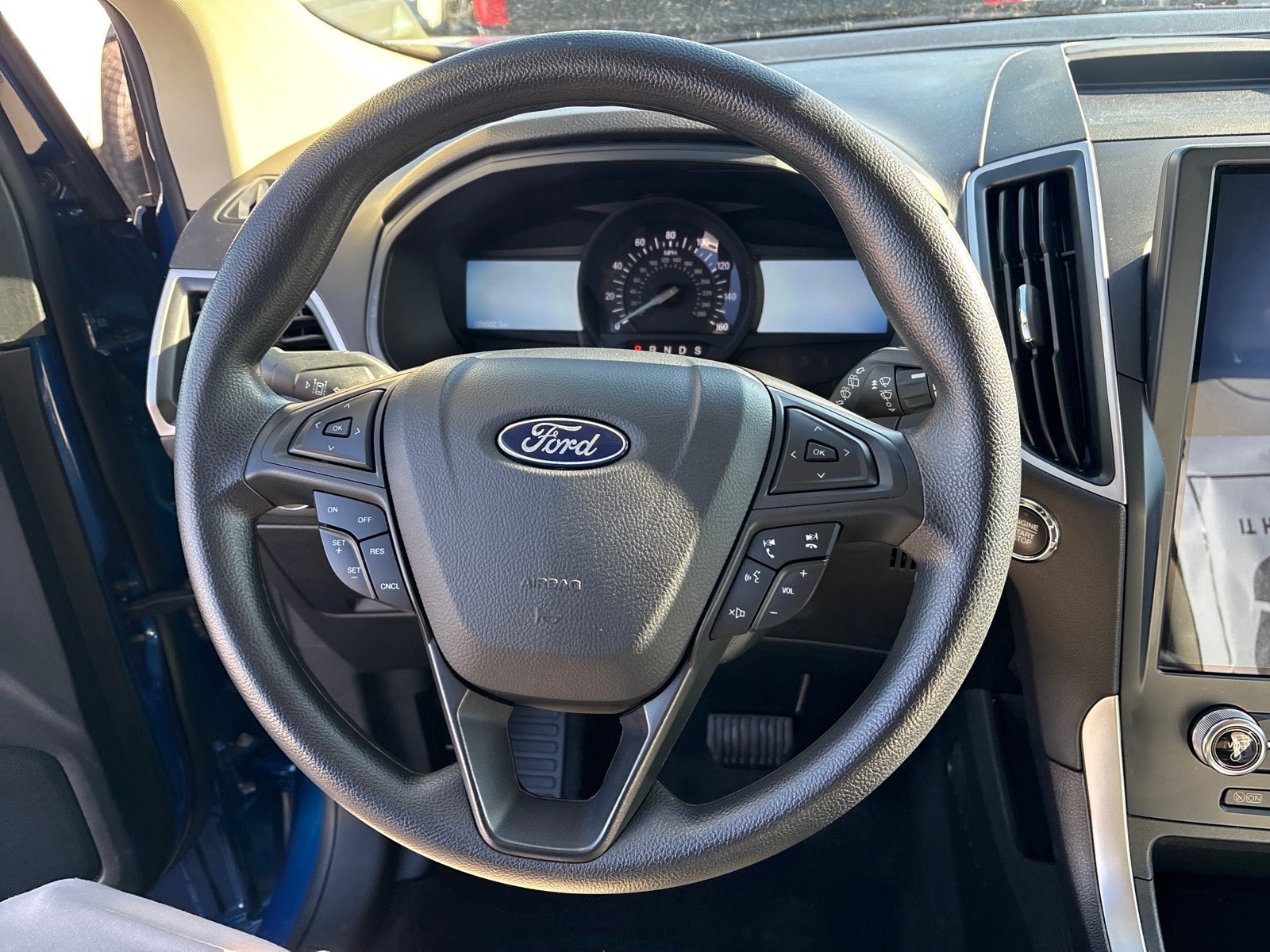 2024 Ford Edge SE