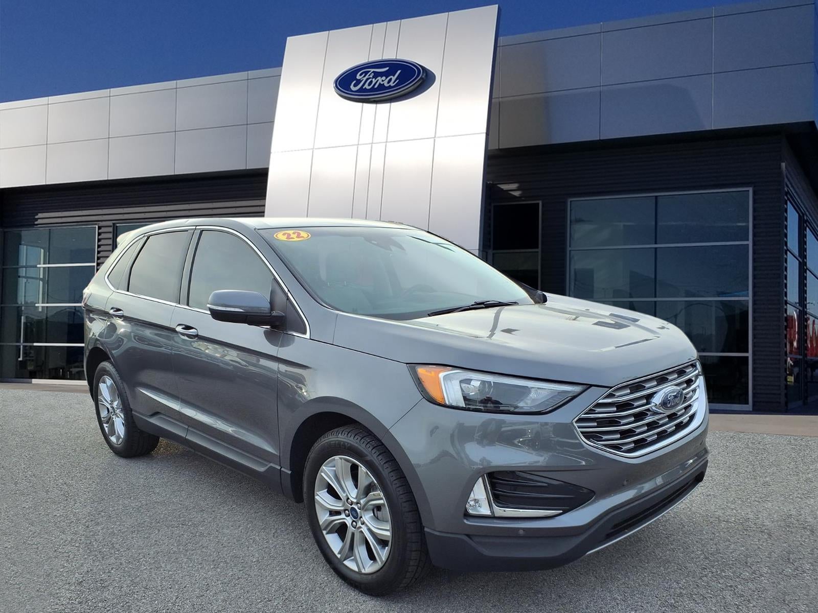 2022 Ford Edge Titanium