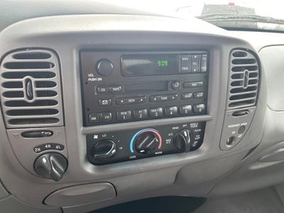 2002 Ford F-150 XLT