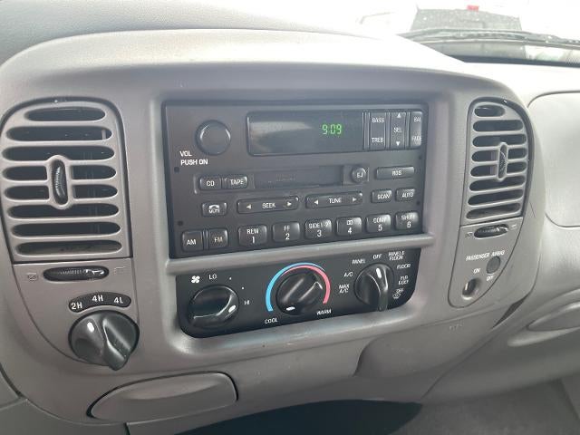 2002 Ford F-150 XLT