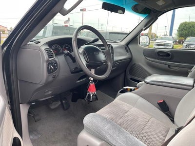 2002 Ford F-150 XLT