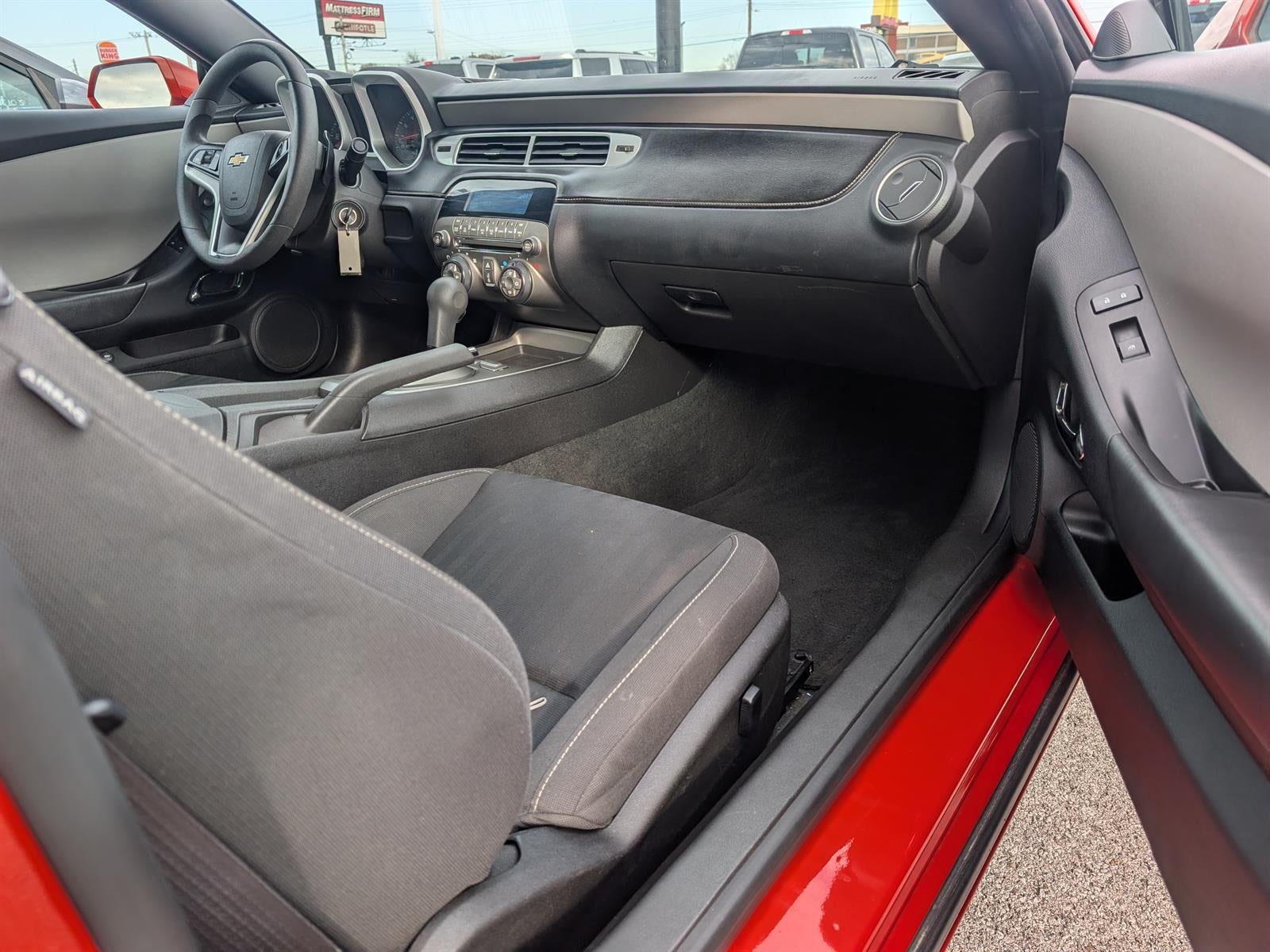 2013 Chevrolet Camaro LS w/2LS