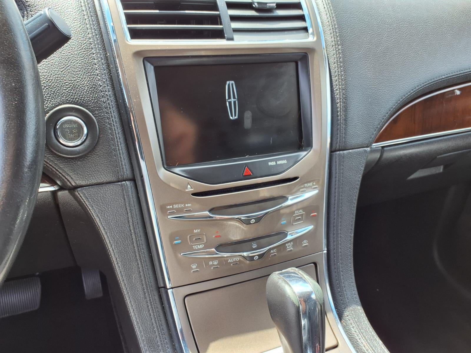 2014 Lincoln MKX Base