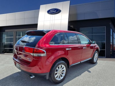 2014 Lincoln MKX Base