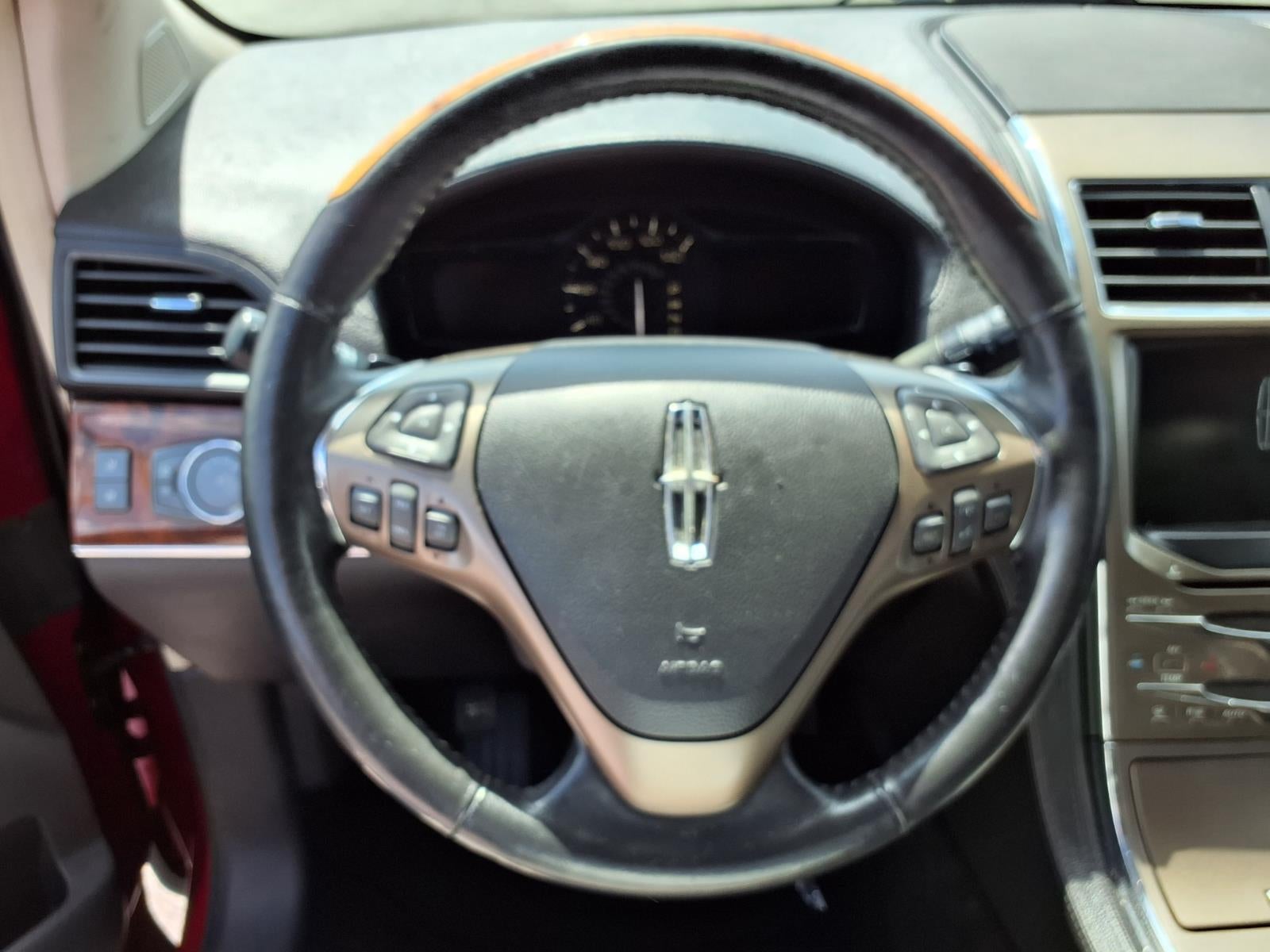 2014 Lincoln MKX Base