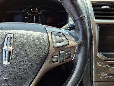 2014 Lincoln MKX Base
