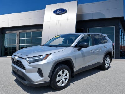 2023 Toyota RAV4 LE