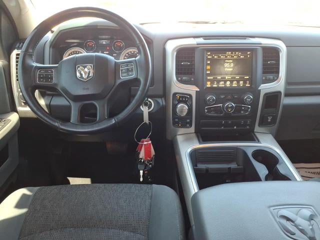 2017 RAM 1500 SLT