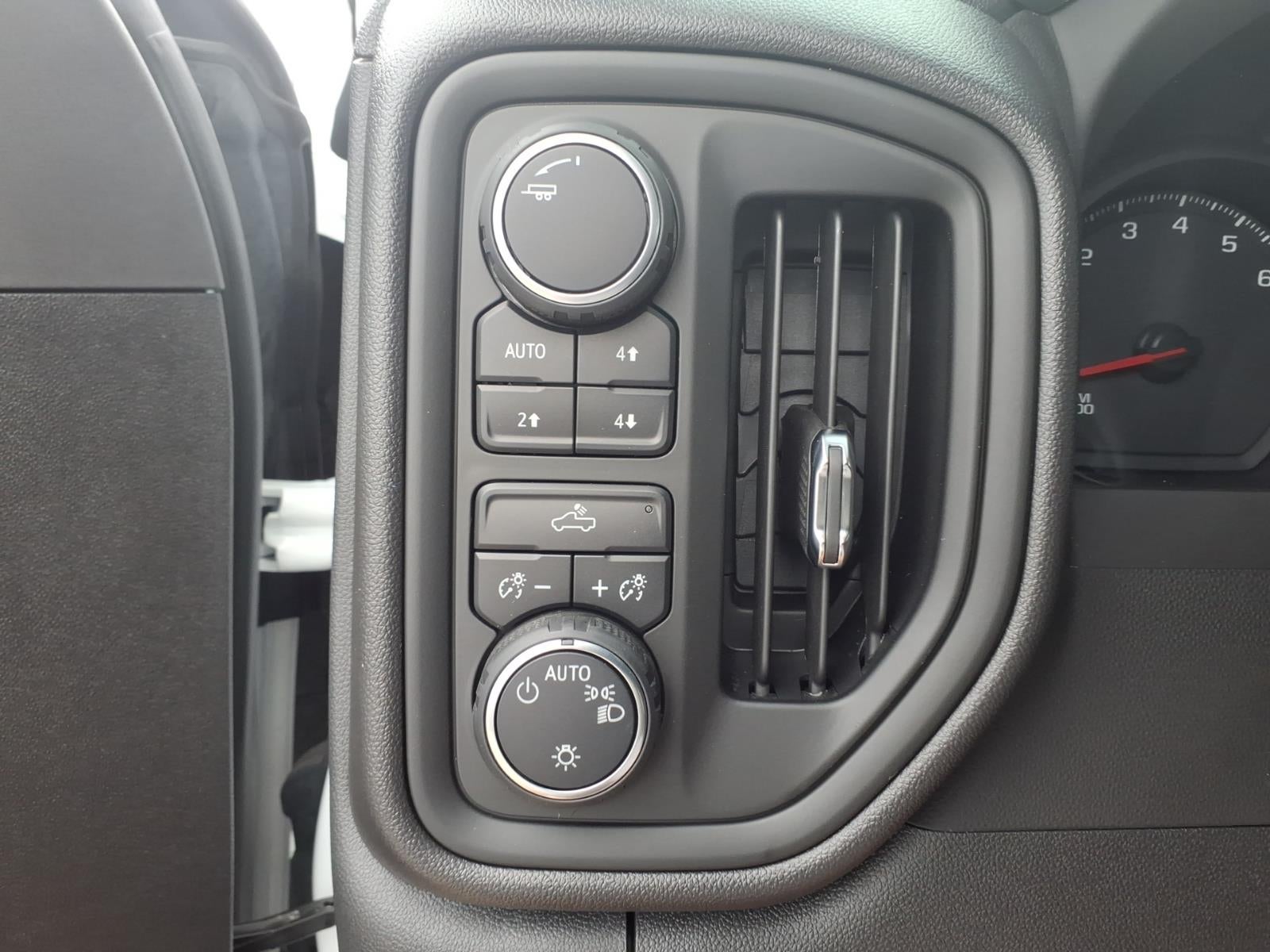 2025 Chevrolet Silverado 1500 Custom Trail Boss