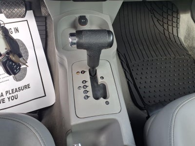 2006 Volkswagen New Beetle 2.5