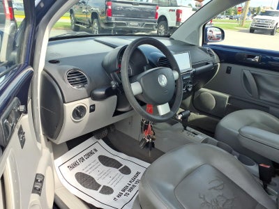 2006 Volkswagen New Beetle 2.5