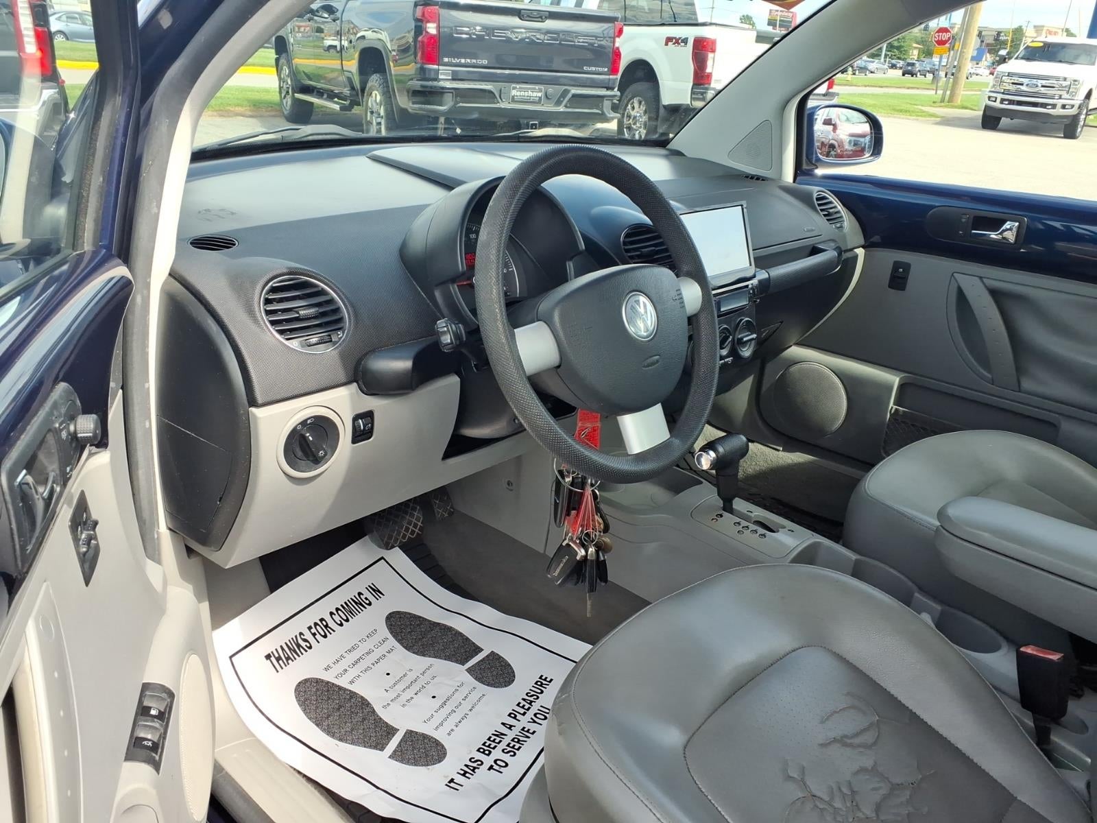 2006 Volkswagen New Beetle 2.5