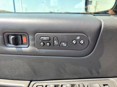 2005 HUMMER H2 Base